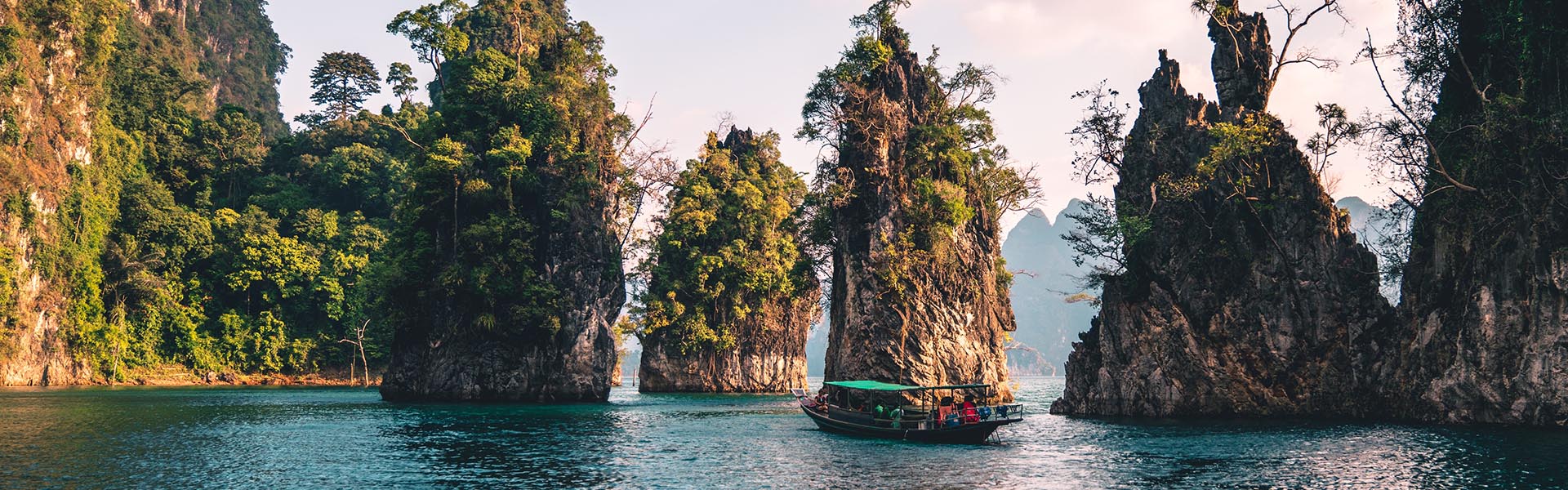 Image de fond qui montre un paysage du pays Thaïlande